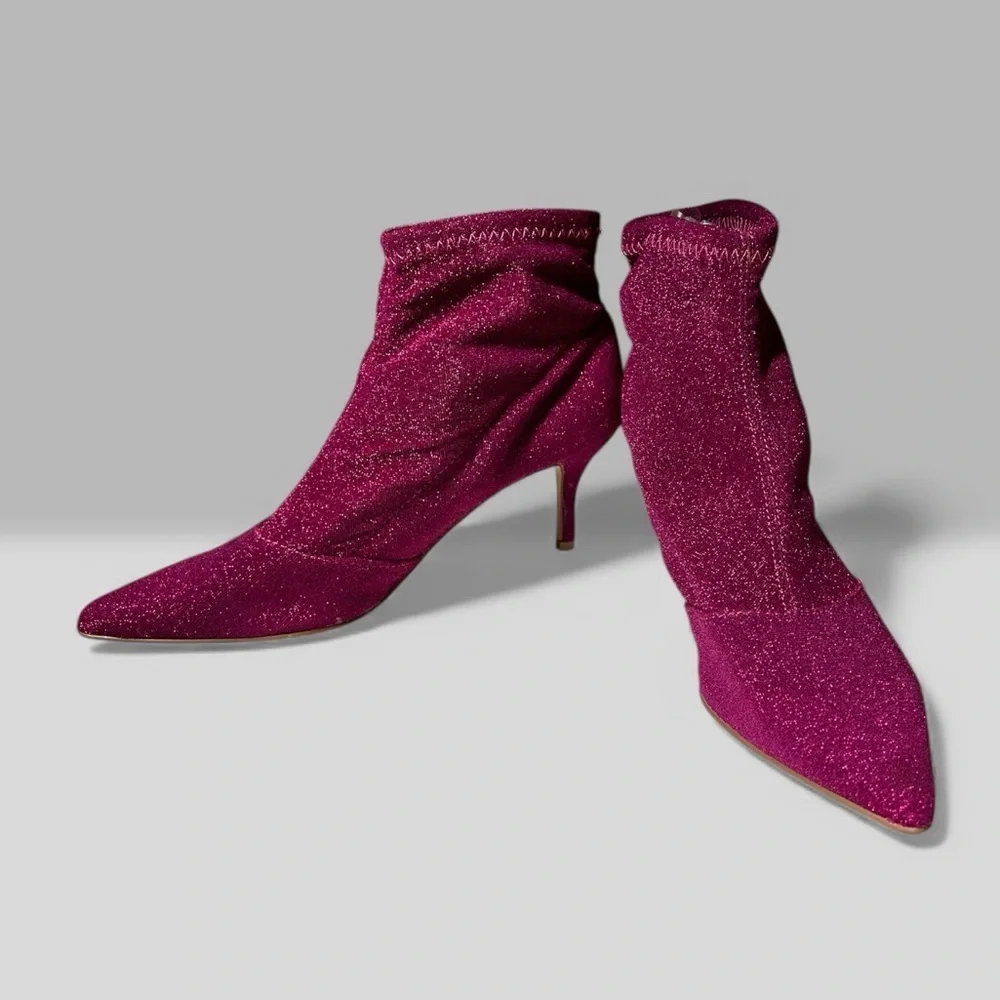 🌻Charles by Charles David Amstel Bootie in Fuchsia Glitter Women's Size 6